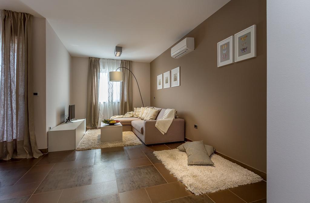 Apartments Stella Rovinjsko Selo Rom bilde