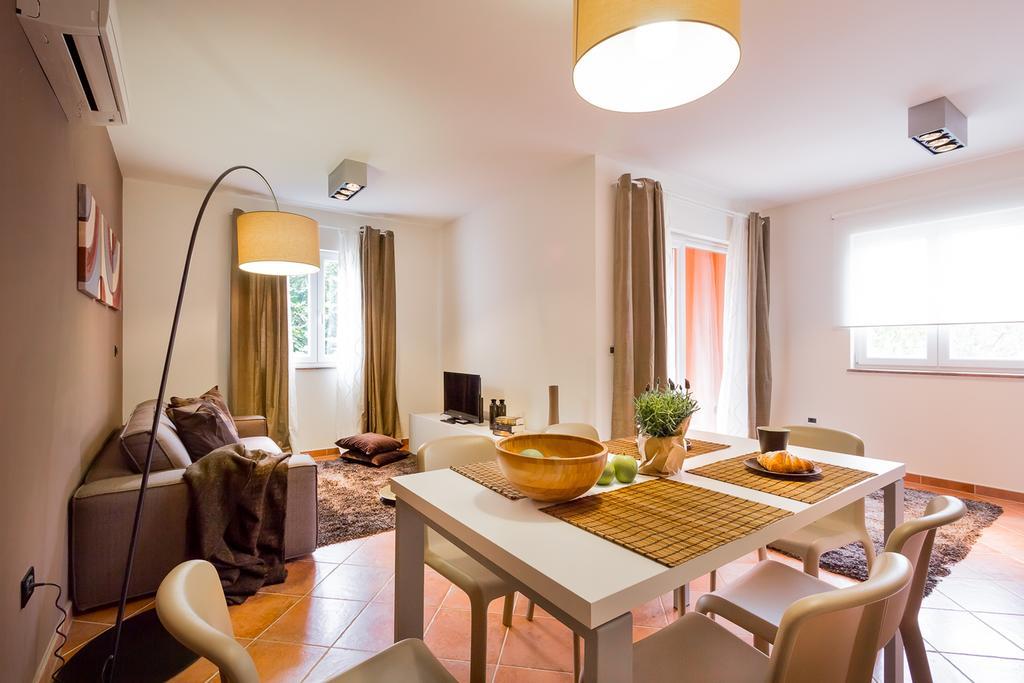 Apartments Stella Rovinjsko Selo Rom bilde