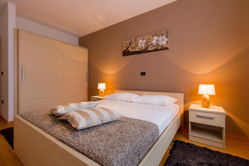 Apartments Stella Rovinjsko Selo Eksteriør bilde